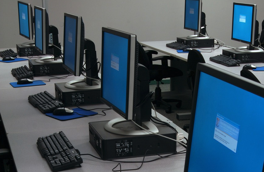 cara merawat pc desktop lab komputer sekolah